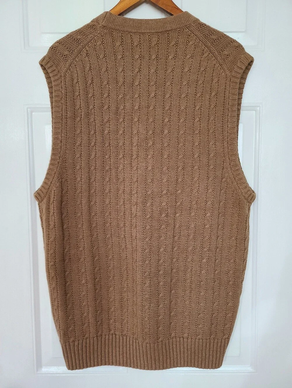 J Crew Men's Heritage Cotton Cardigan Sweater Vest Cable Knit Size L Camel Brown